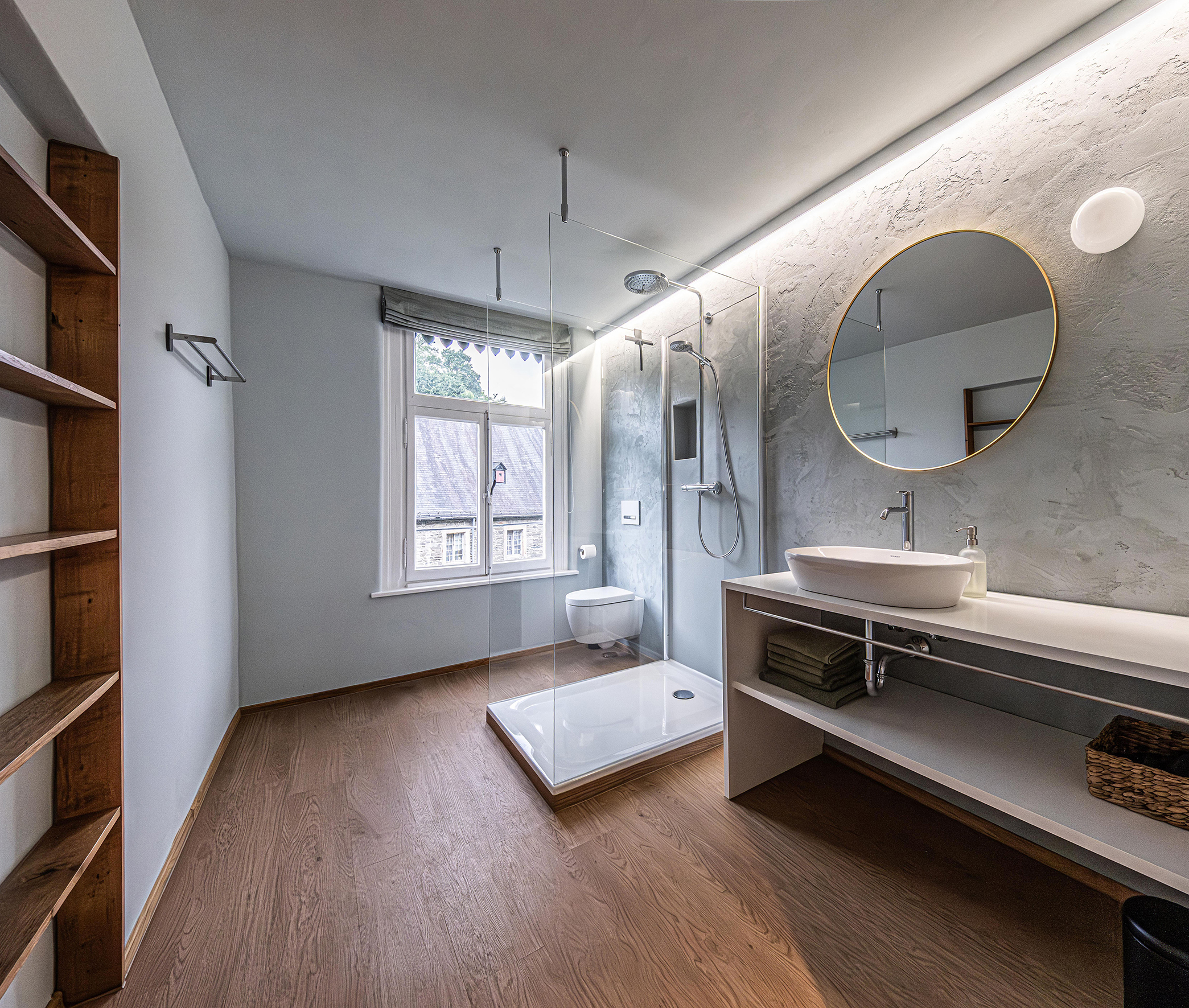 Traumzeit_Bad1 mit Regendusche